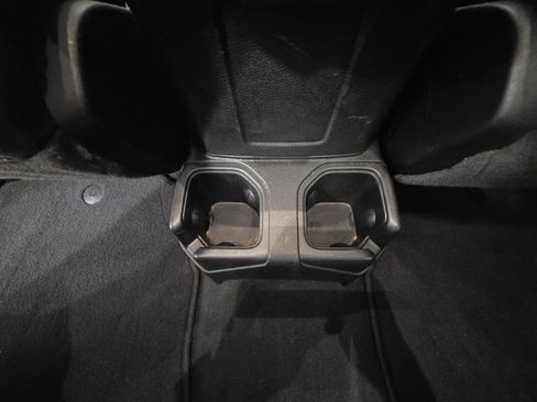 Used 2024 Jeep Wrangler Unlimited Sport AWD/4WD image 28