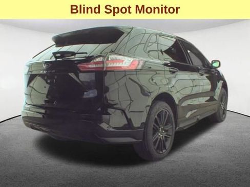 Used 2023 Ford Edge ST-Line image 5