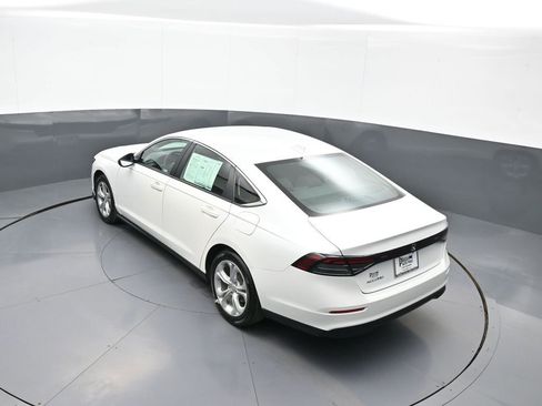 Used 2023 Honda Accord LX image 39