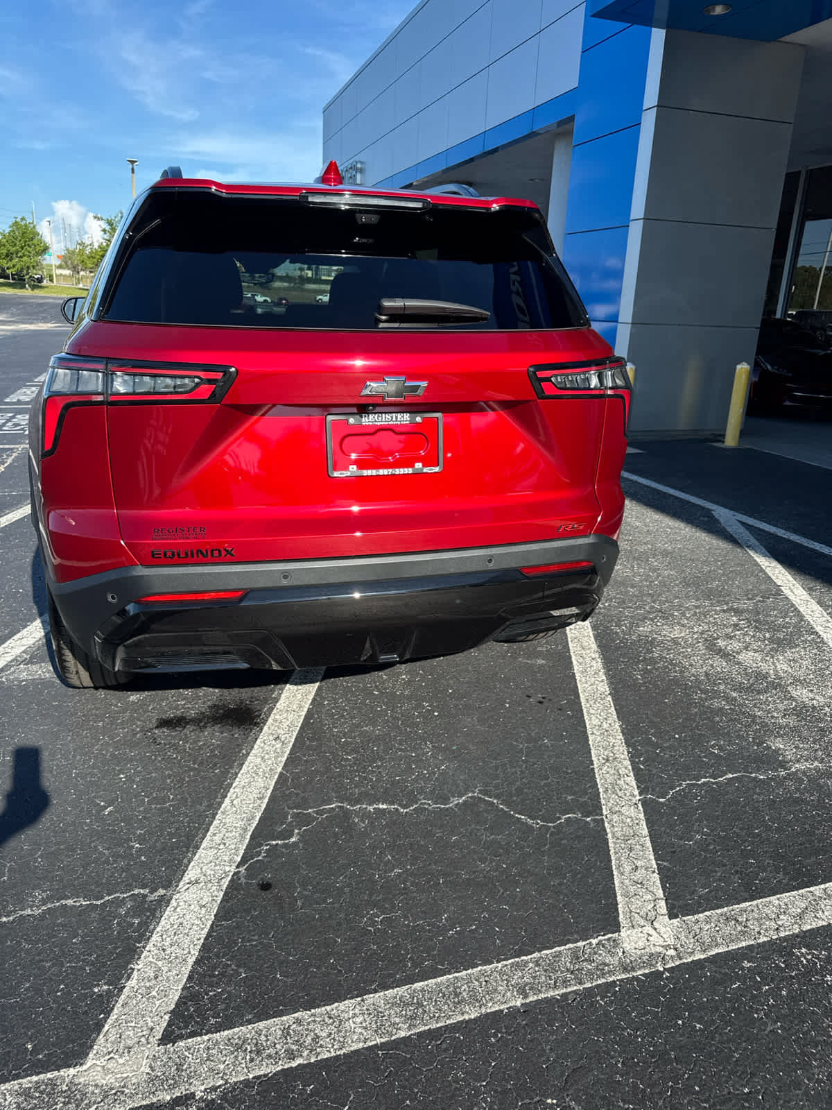 Used 2026 Chevrolet Equinox RS w/ Safety and Technology Package FWD image 6