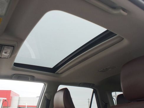 Used 2016 Toyota 4Runner Limited AWD/4WD image 6