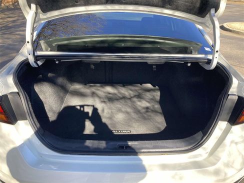 Used 2020 Nissan Altima 2.5 SL image 8