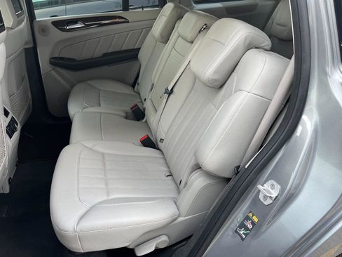 Used 2015 Mercedes-Benz GL 320 GL350 BlueTEC w/ Premium I Package image 15