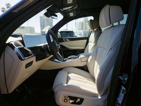 New 2026 BMW X5 xDrive40i w/ M Sport Package image 10