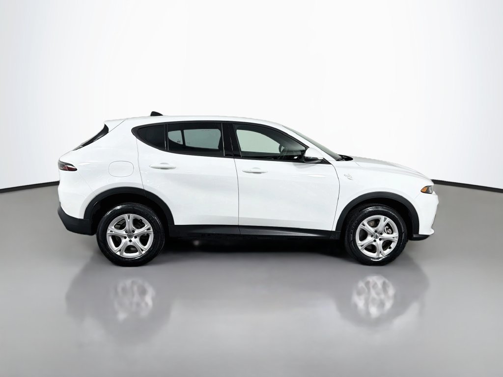 Used 2024 Dodge Hornet GT w/ Cold Weather Group AWD/4WD image 8