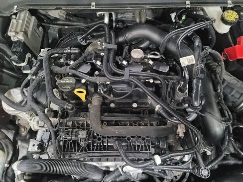 Used 2020 Ford Fusion SE FWD image 30