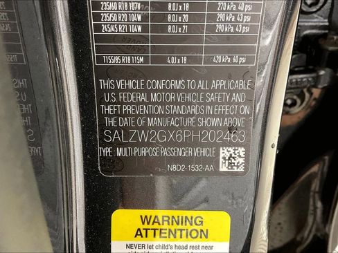 Used 2023 Land Rover Range Rover Evoque HST AWD/4WD image 33