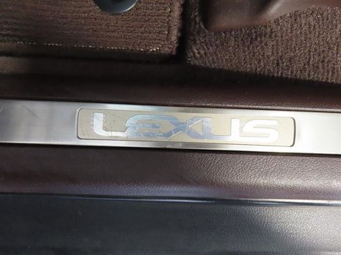 Used 2018 Lexus RX 350L FWD w/ Premium Package image 17