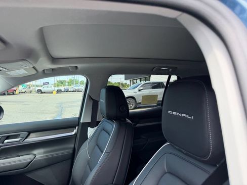 New 2027 GMC Terrain Denali w/ LPO, Floor Liner Package AWD/4WD image 13