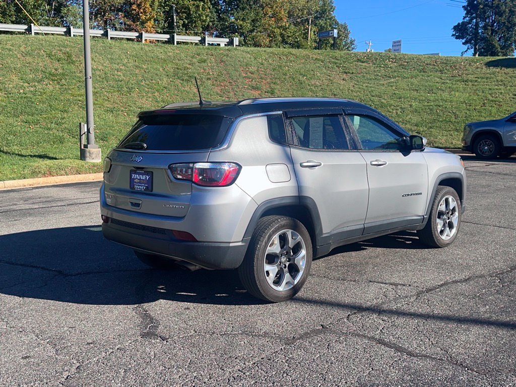 Used 2019 Jeep Compass Limited AWD/4WD image 7
