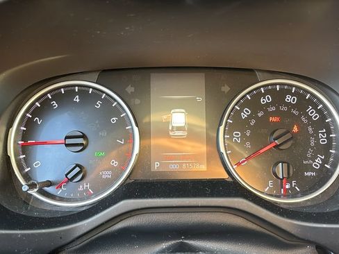 Used 2021 Toyota RAV4 XLE AWD/4WD image 15