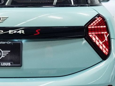 New 2026 MINI Cooper S FWD image 8