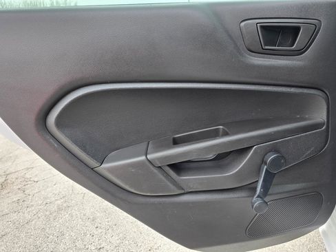 Used 2017 Ford Fiesta S image 28