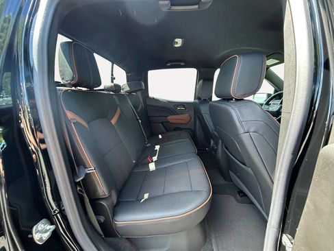 New 2026 GMC Canyon AT4 AWD/4WD image 23