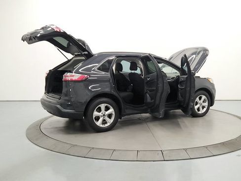 Used 2021 Ford Edge SE FWD image 16
