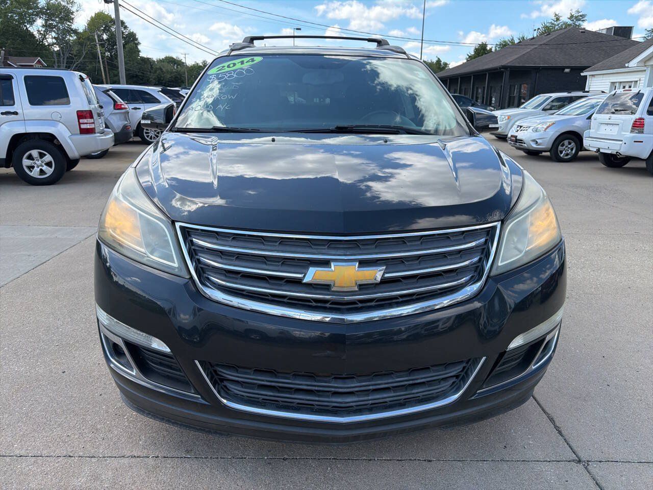 Used 2014 Chevrolet Traverse LT w/ All-Star Edition AWD/4WD image 3