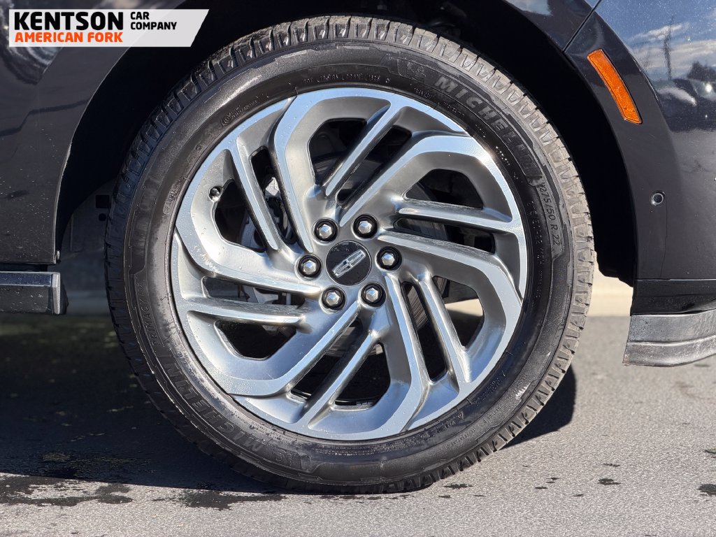 Used 2025 Lincoln Navigator Reserve AWD/4WD image 12