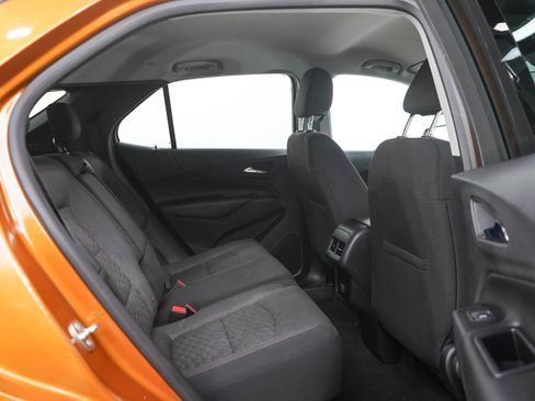 Used 2018 Chevrolet Equinox LT AWD/4WD image 12