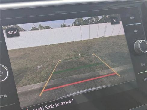 Used 2021 Volkswagen Atlas SEL Premium image 10