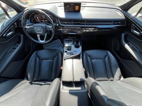 Used 2018 Audi Q7 3.0T Premium Plus w/ Premium Plus Package AWD/4WD image 13