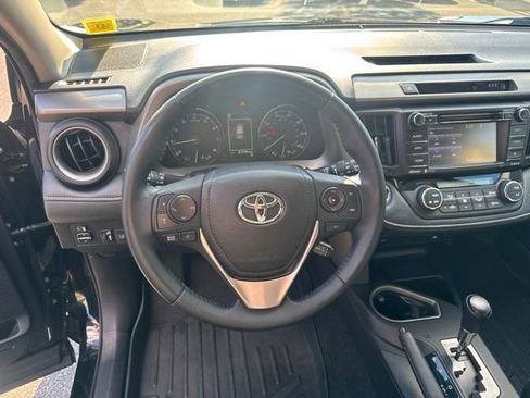 Used 2018 Toyota RAV4 XLE w/ Plus Extra Value Package AWD/4WD image 14