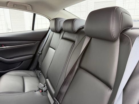 New 2026 MAZDA MAZDA3 2.5 S Sedan w/ Preferred Pkg FWD image 18