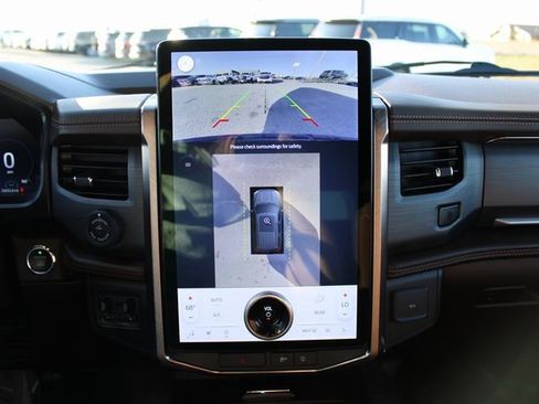 Used 2023 Ford Expedition King Ranch image 23