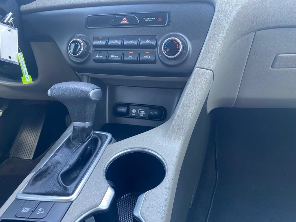 Used 2019 Kia Sportage LX FWD image 19