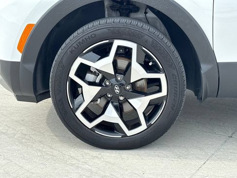Used 2024 Hyundai Santa Cruz Limited AWD/4WD image 36