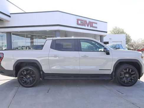 New 2026 GMC Sierra EV Elevation w/ Premium Package AWD/4WD image 7