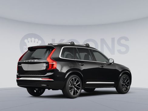 Used 2023 Volvo XC90 B6 Plus w/ Protection Package Premier AWD/4WD image 4