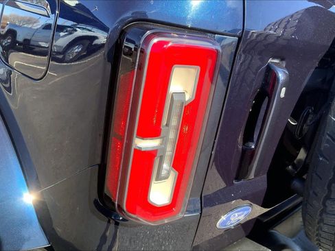 Used 2021 Ford Bronco Outer Banks image 29