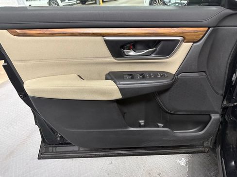 Used 2018 Honda CR-V EX image 8