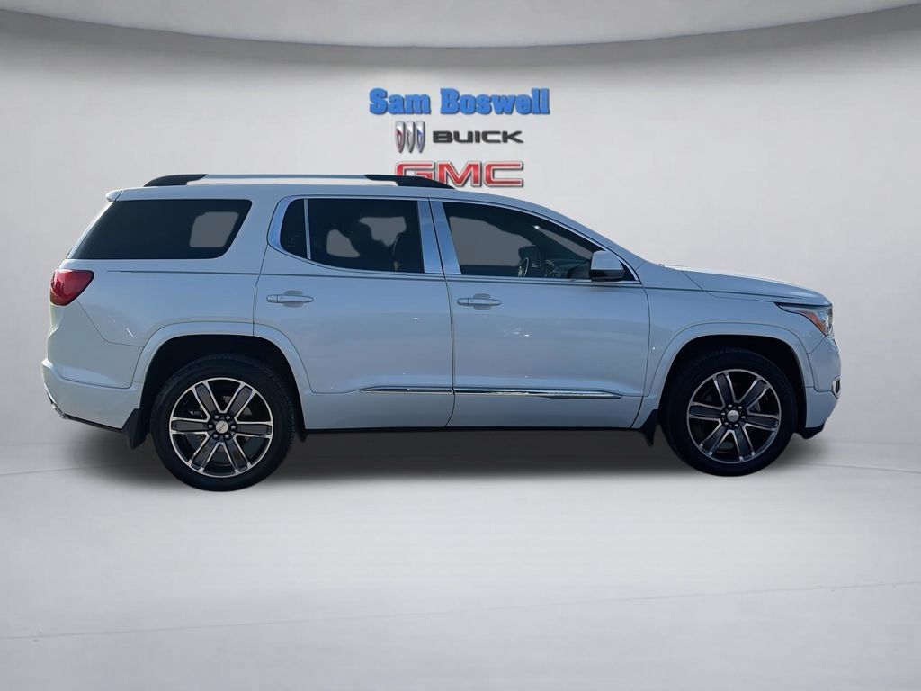 Used 2019 GMC Acadia Denali w/ Technology Package AWD/4WD image 11