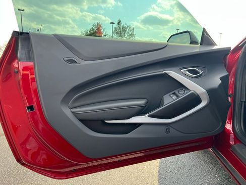 Used 2023 Chevrolet Camaro SS image 11