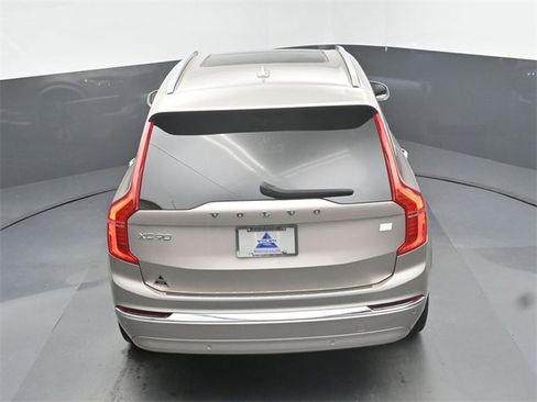 Used 2023 Volvo XC90 T8 Ultimate image 49