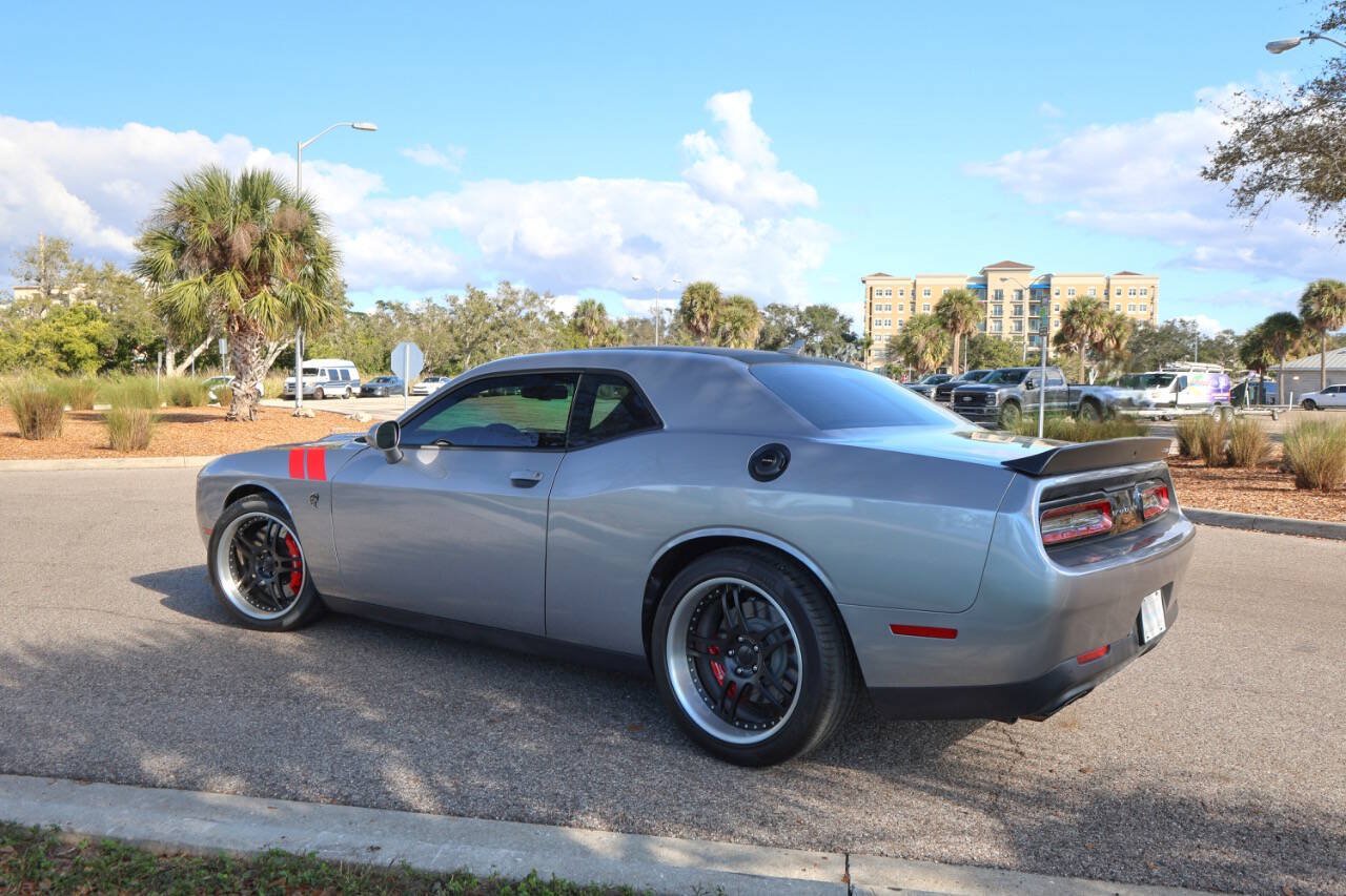 Used 2015 Dodge Challenger SRT Hellcat RWD image 28