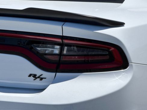 Used 2022 Dodge Charger R/T w/ Blacktop Package RWD image 37