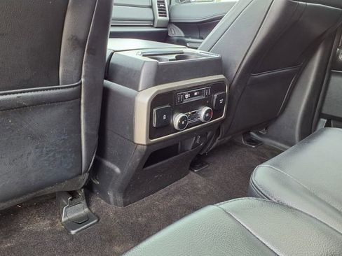 Used 2020 Ford Expedition Max XLT w/ Equipment Group 202A RWD image 24