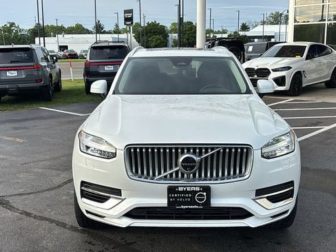 Certified 2025 Volvo XC90 T8 Plus w/ Protection Package AWD/4WD image 5