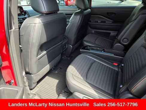 Used 2023 Nissan Pathfinder Rock Creek AWD/4WD image 15