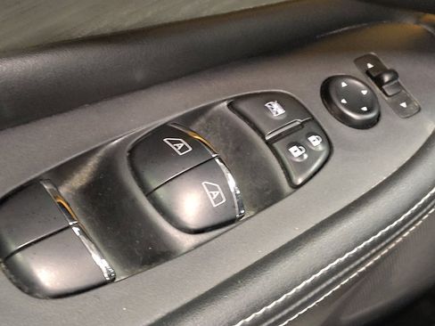 Used 2018 Nissan Murano SL w/ Midnight Edition Package image 27