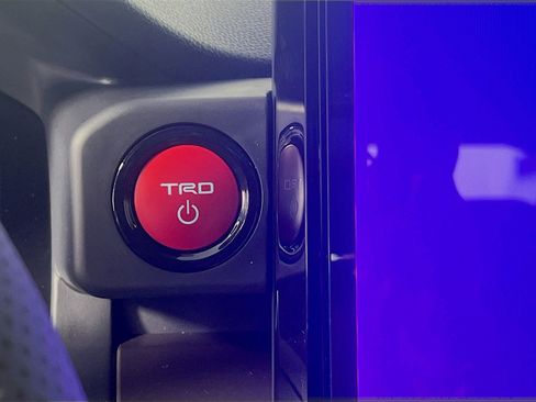 New 2025 Toyota Tacoma TRD Off-Road image 24