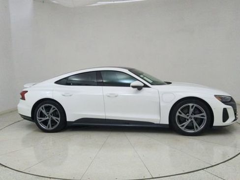 Used 2024 Audi e-tron GT Prestige w/ Prestige Package image 60