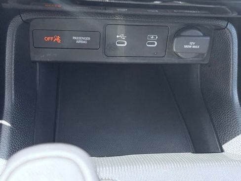 Used 2025 Honda Civic Sport image 22