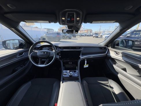 New 2026 Jeep Grand Cherokee Laredo image 26