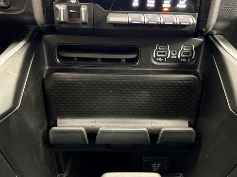 Used 2023 RAM 1500 Big Horn AWD/4WD image 17