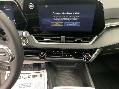 New 2026 Chevrolet Equinox LT w/ LPO, Floor Liner Package image 15