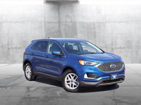 Used 2024 Ford Edge SEL AWD/4WD image 2