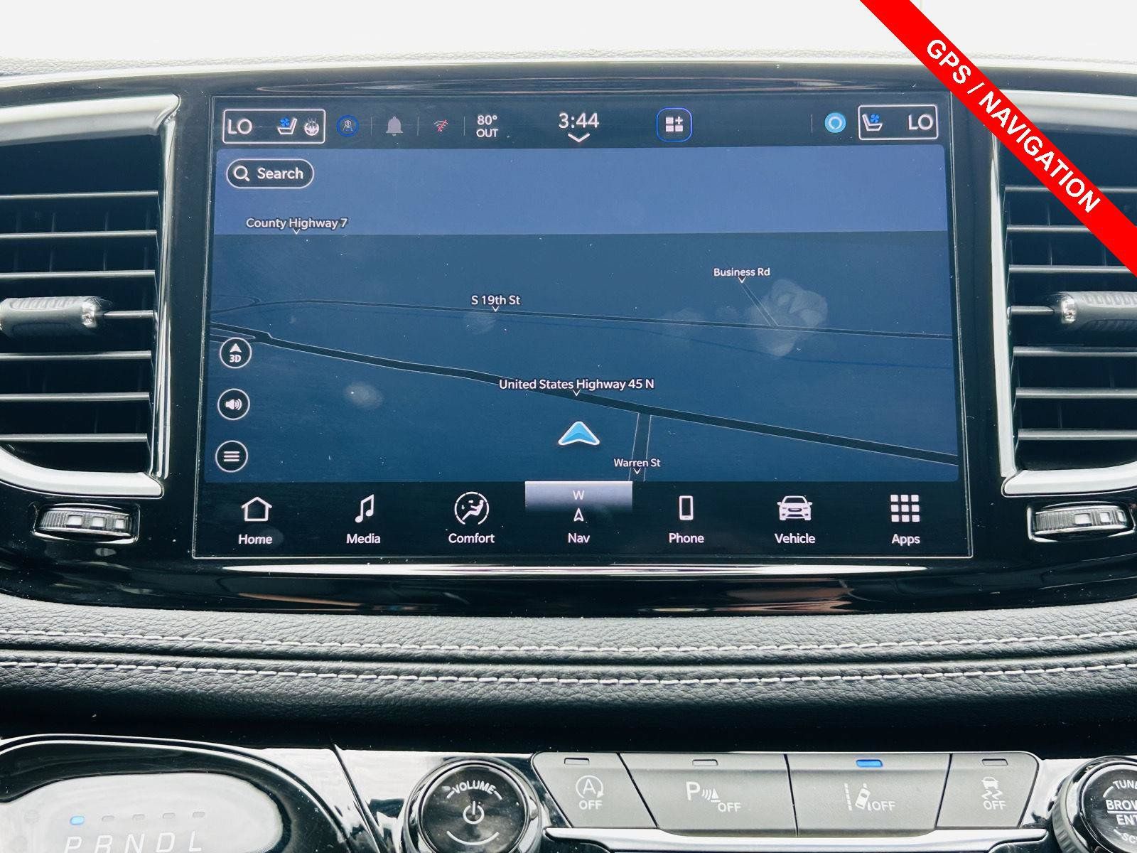 Used 2023 Chrysler Pacifica Limited FWD image 6